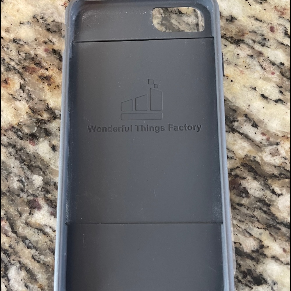 SlimClip Case for an iphone 7